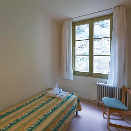 Apartamentos Montserrat Abat Marcet Extérieur photo